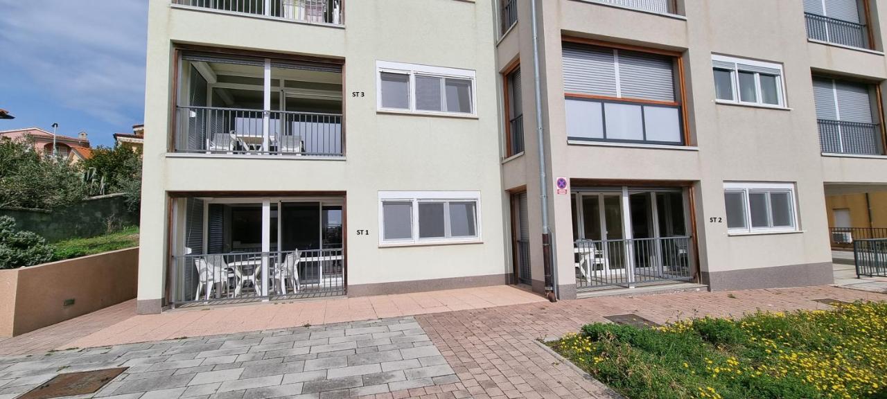 Apartmani Sunce I More Premantura Ngoại thất bức ảnh