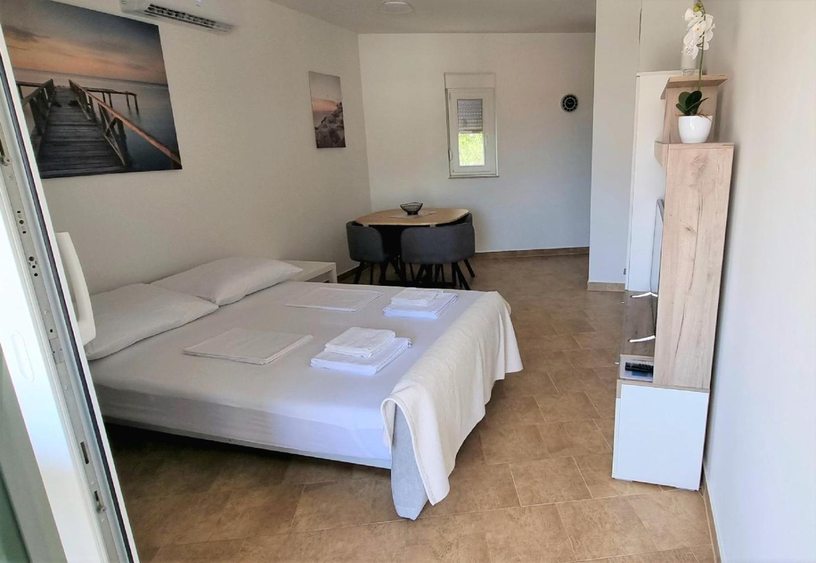 Apartmani Sunce I More Premantura Ngoại thất bức ảnh