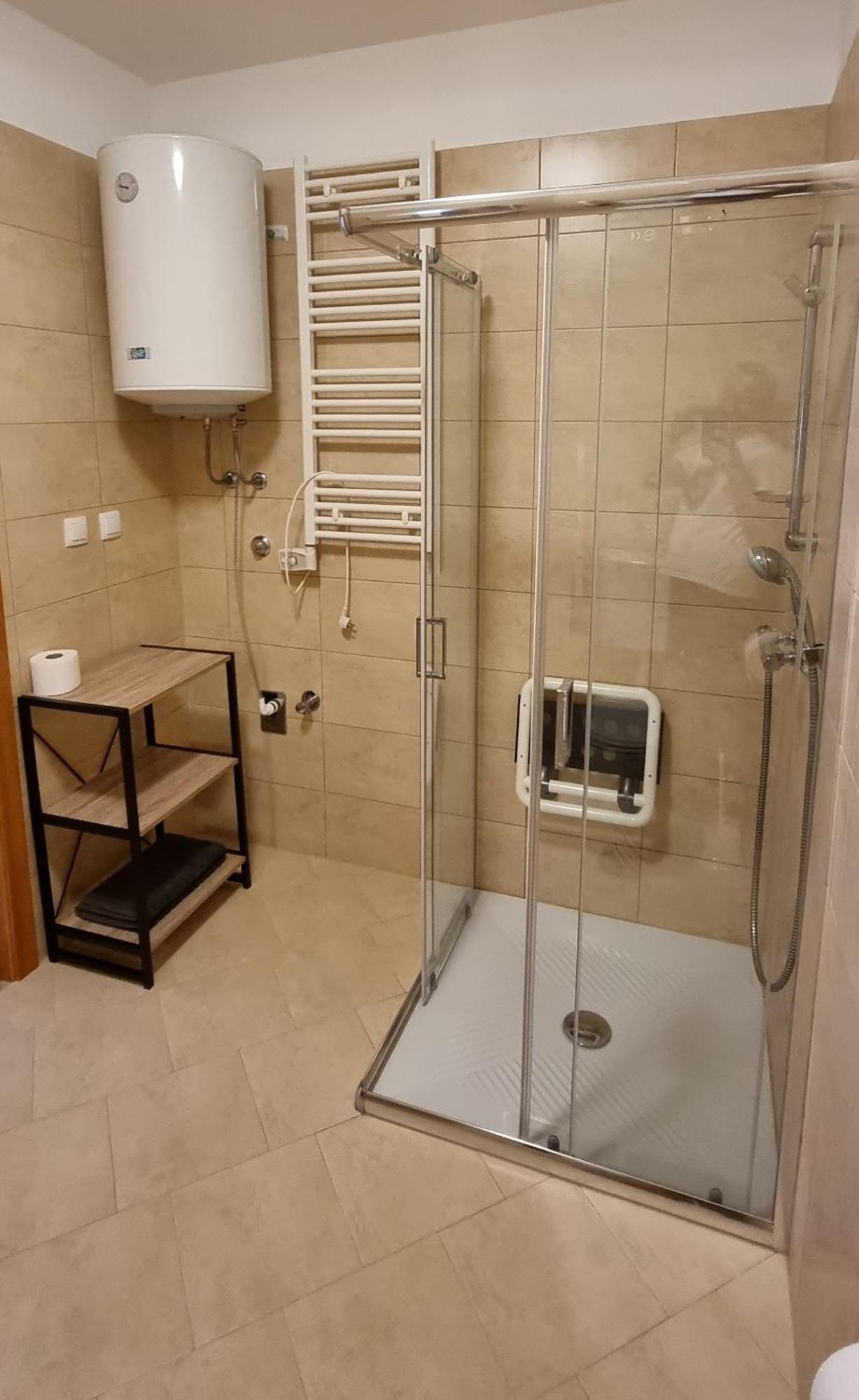 Apartmani Sunce I More Premantura Ngoại thất bức ảnh